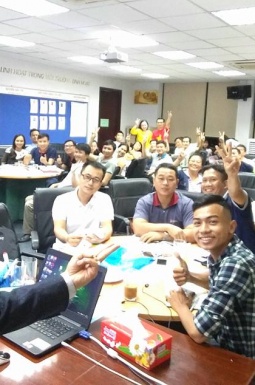 LỚP PHONG THỦY DÀNH CHO DOANH NHÂN & QUẢN LÝ THÁNG 11/2017 KẾT THÚC TỐT ĐẸP